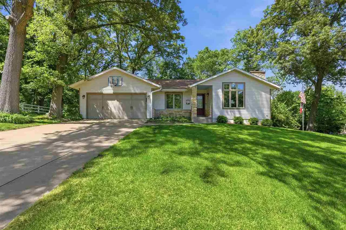 950 Kyle Dr NE, Iowa City, IA 52240 - #1