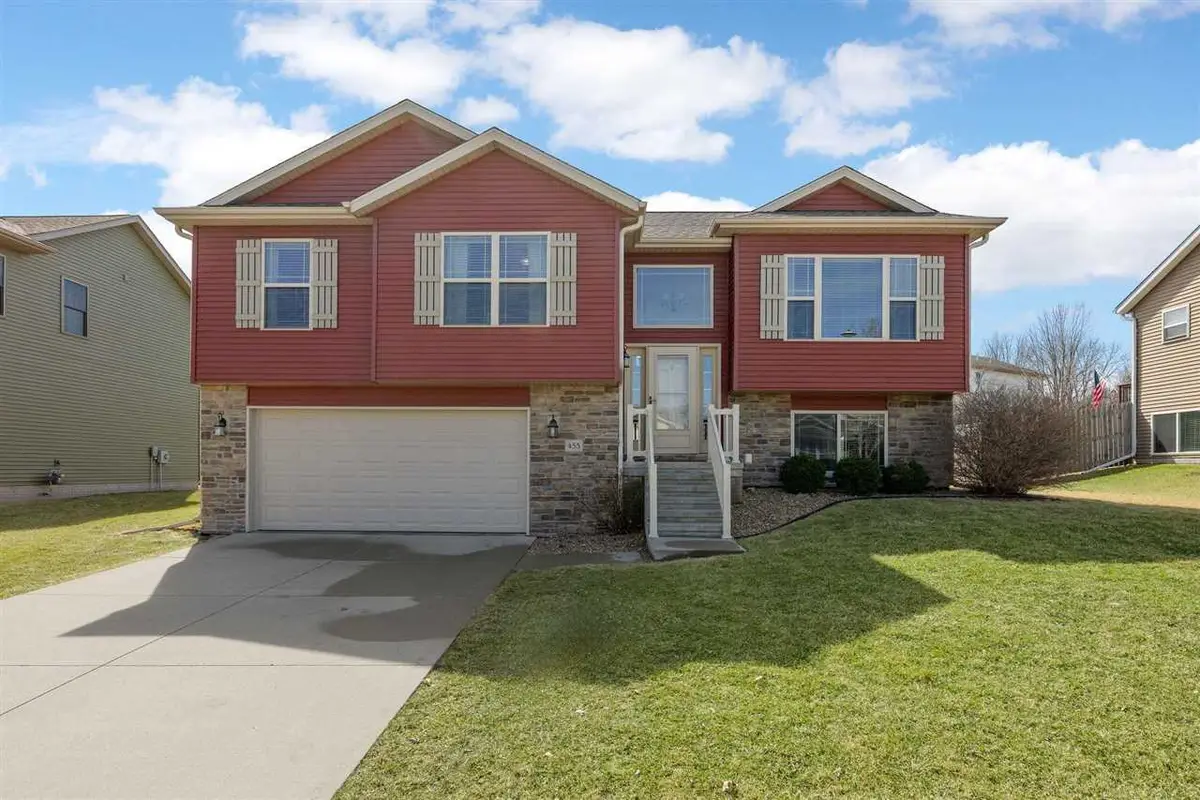 455 Camden St, North Liberty, IA 52317 - #1