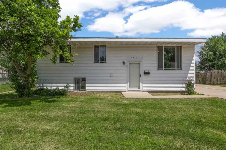 5635 Cornell Street SW, Cedar Rapids, IA 52404 - #3