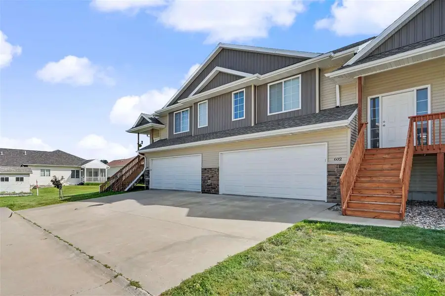 602 Riley Ln, West Branch, IA 52358 - #2