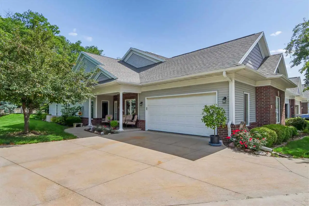 28 Trevose Place, Iowa City, IA 52245 - #1