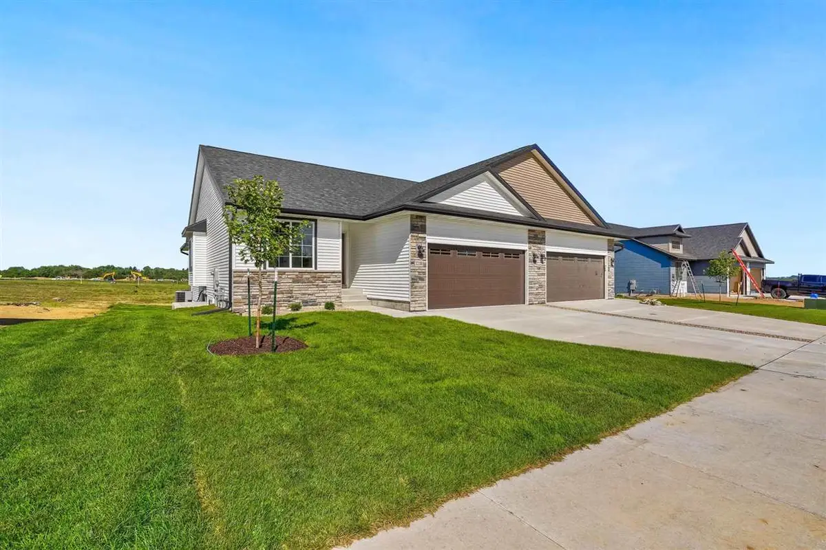224B Vista Drive, Kalona, IA 52247 - #1