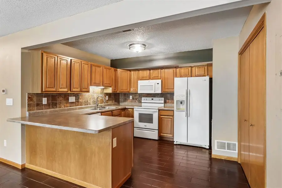 409 James Blvd, Oxford, IA 52322 - #3