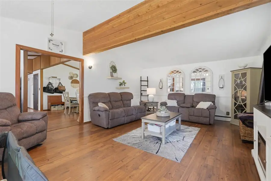 211 E Meadow Ln., Columbus Junction, IA 52738 - #3