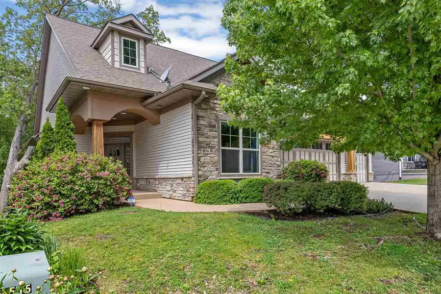 856 Sugar Loaf Circle, Iowa City, IA 52245 - #2