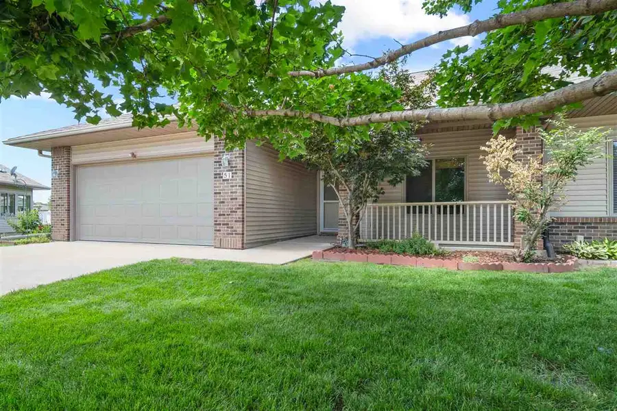 51 Montgomery Pl, Iowa City, IA 52240 - #2