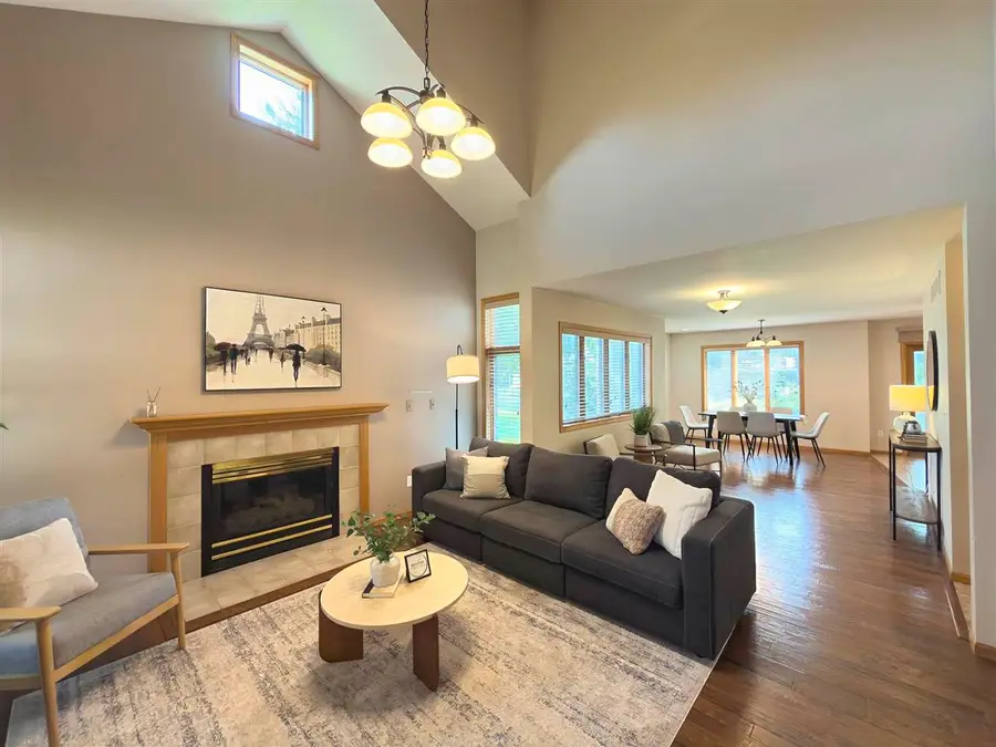 45 Heron Cir, Iowa City, IA 52245 - #3