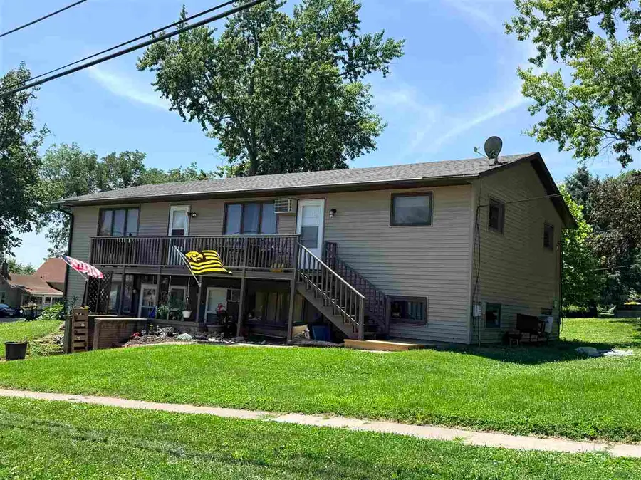 220 N Ella St, Riverside, IA 52327 - #3