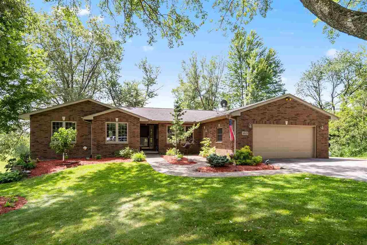 4823 NE Rapid Creek Rd, Iowa City, IA 52240 - #1