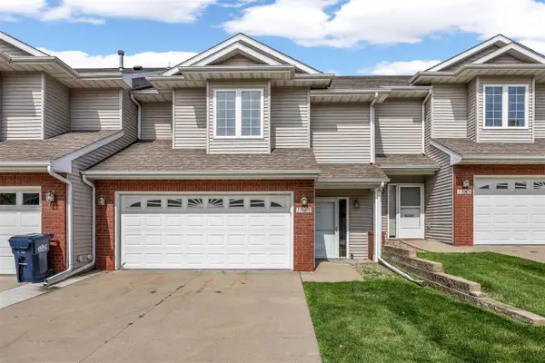 1545 McKinley Pl, Iowa City, IA 52246