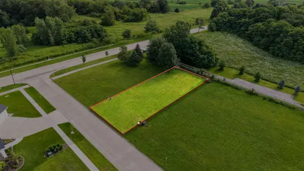 1464 Tamarack Trail, Iowa City, IA 52245