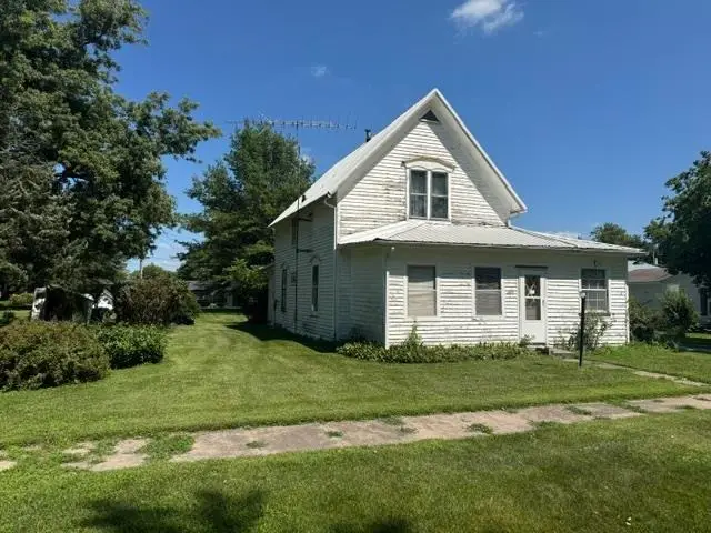 205 N Hamilton Street, Keota, IA 52248 - #3