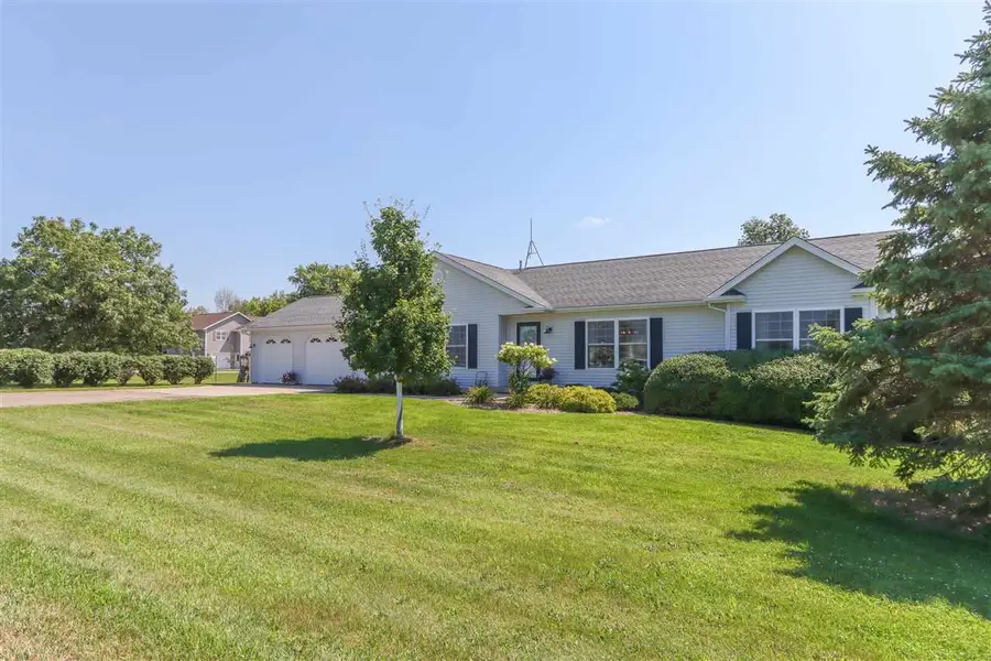 2186 Waters Way, Washington, IA 52353 - #2