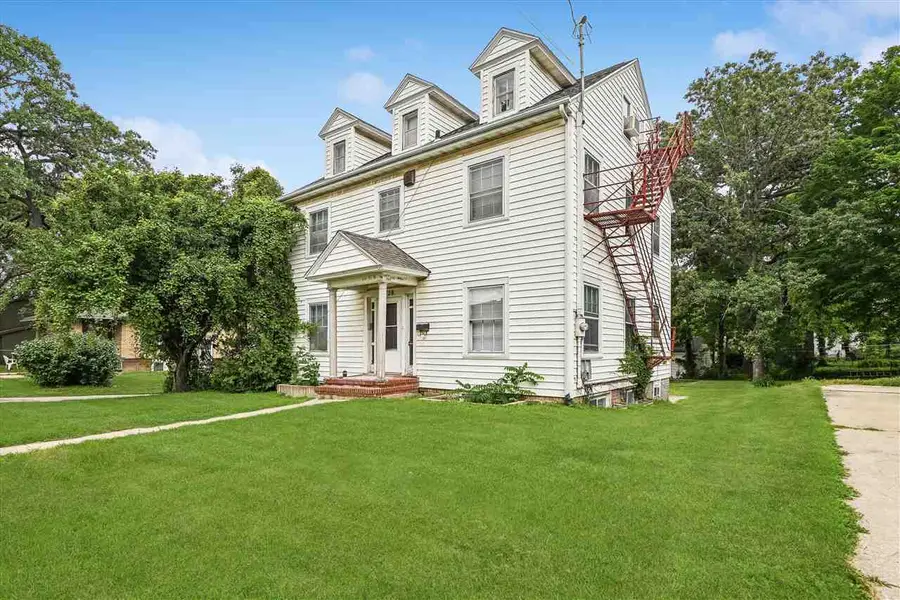 728 Bowery Street, Iowa City, IA 52240 - #2