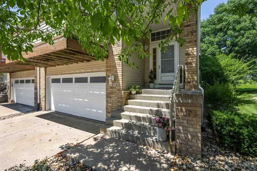 1516 Ranier Dr., Iowa City, IA 52246 - #3