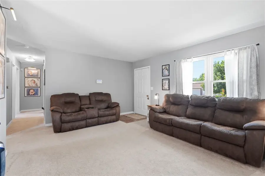 3201 2nd St, Marion, IA 52302 - #3
