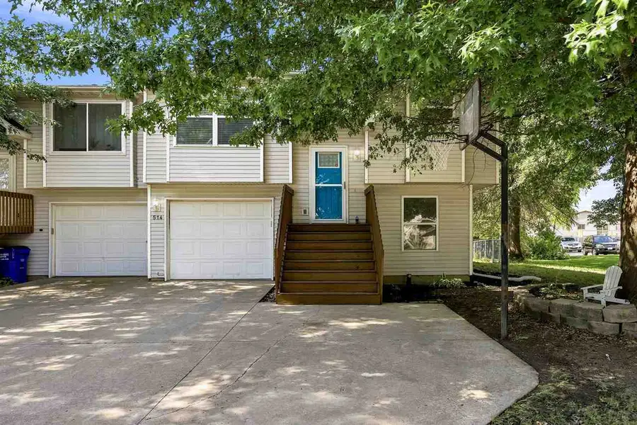 514 Kimberlite St, Tiffin, IA 52340 - #2