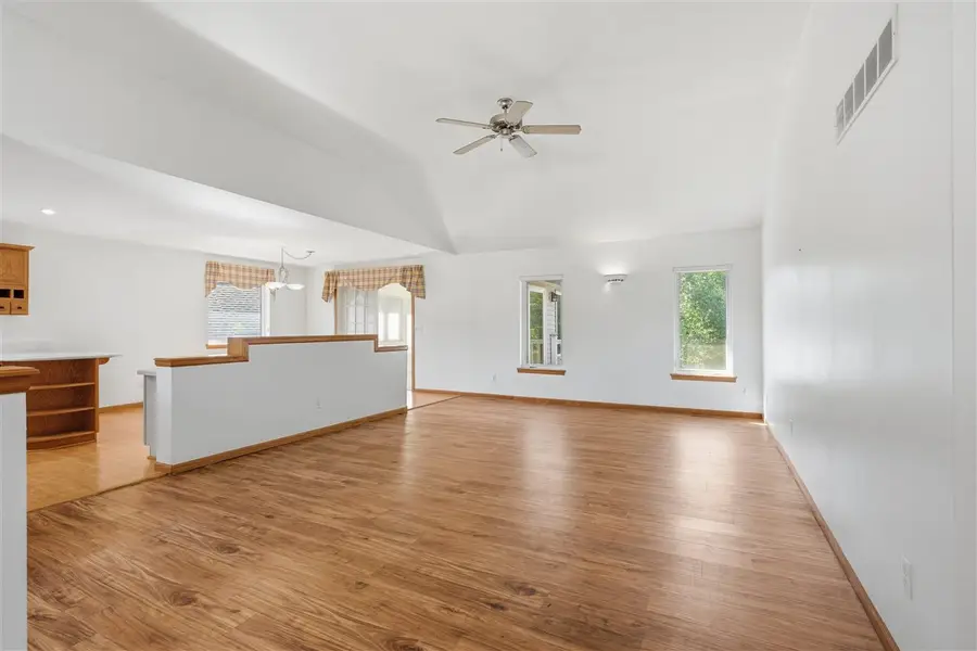 20 E Dovetail, Coralville, IA 52241 - #3