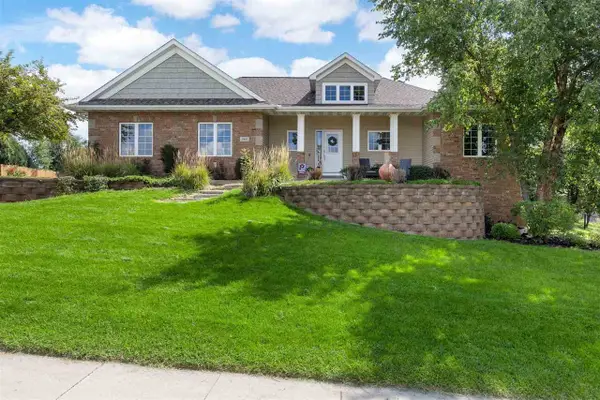 2861 Diamond Mil Ln, Coralville, IA 52241