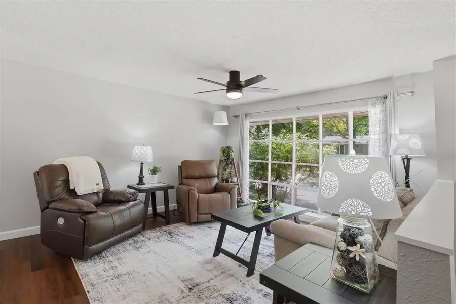 152 N Westminster St, Iowa City, IA 52245 - #3
