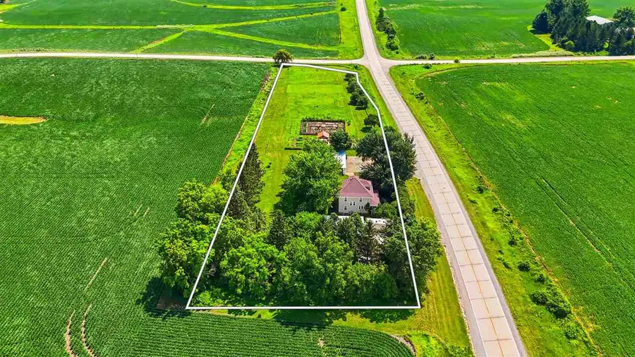3119 320th Street, Wellman, IA 52356 - #2