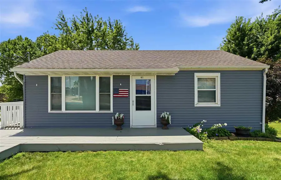 61 29th Avenue SW, Cedar Rapids, IA 52404 - #2