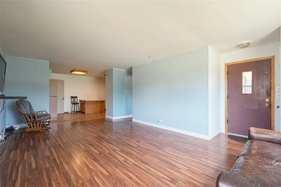 5450 Plainview Dr NW, Cedar Rapids, IA 52405 - #3