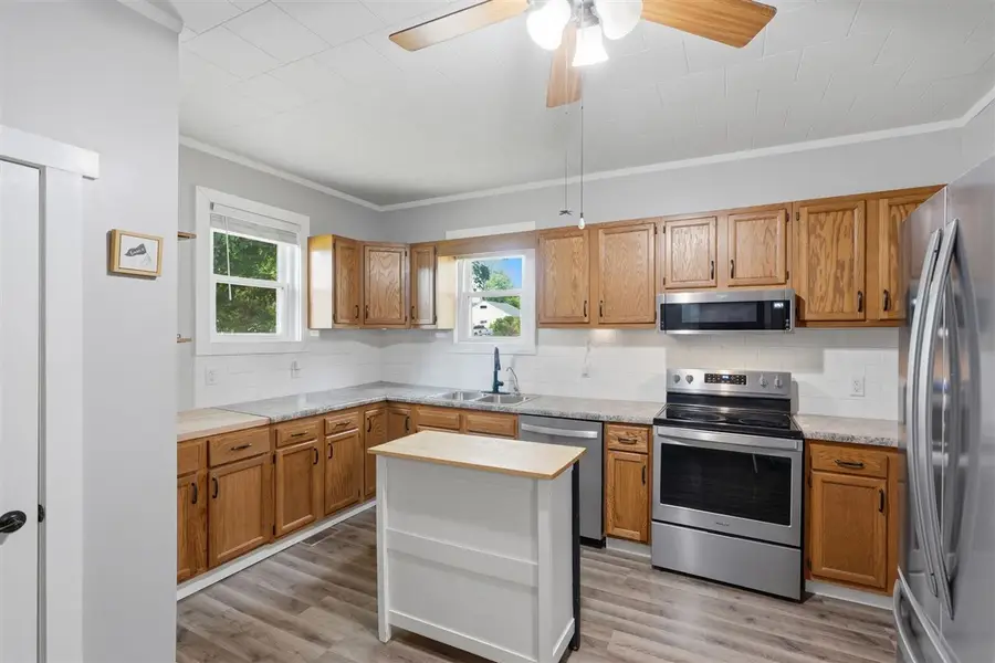619 7th Ave, Wellman, IA 52356 - #2