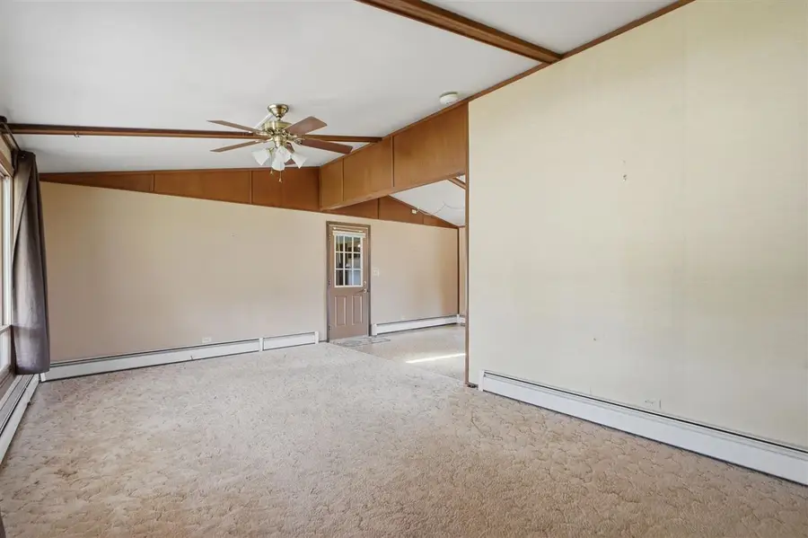 321 S Hill Ave., Columbus Junction, IA 52738 - #3