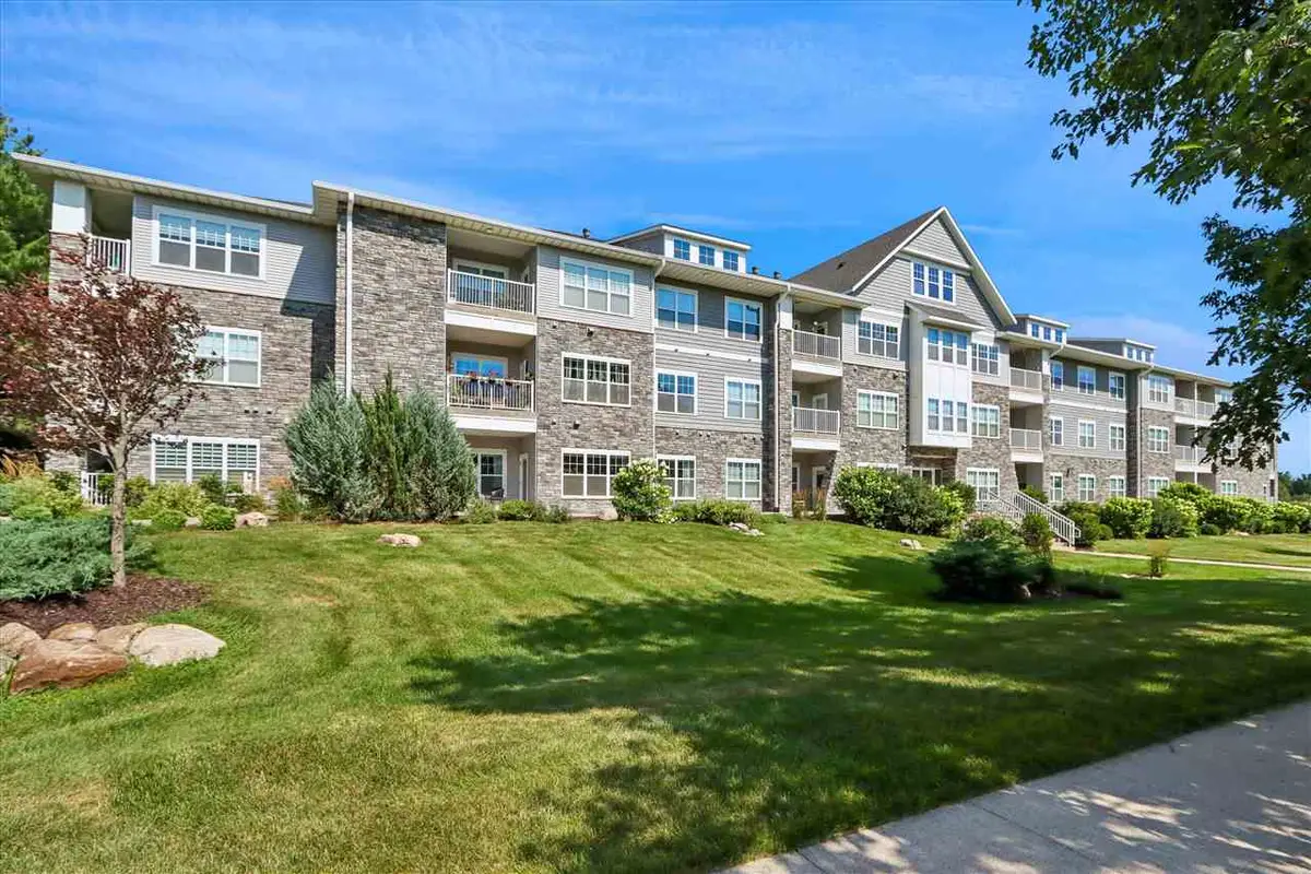 260 N Scott Blvd., Iowa City, IA 52245 - #1