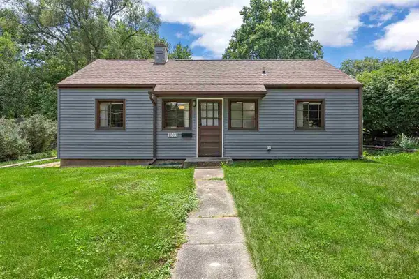 1303 Kirkwood Avenue, Iowa City, IA 52240