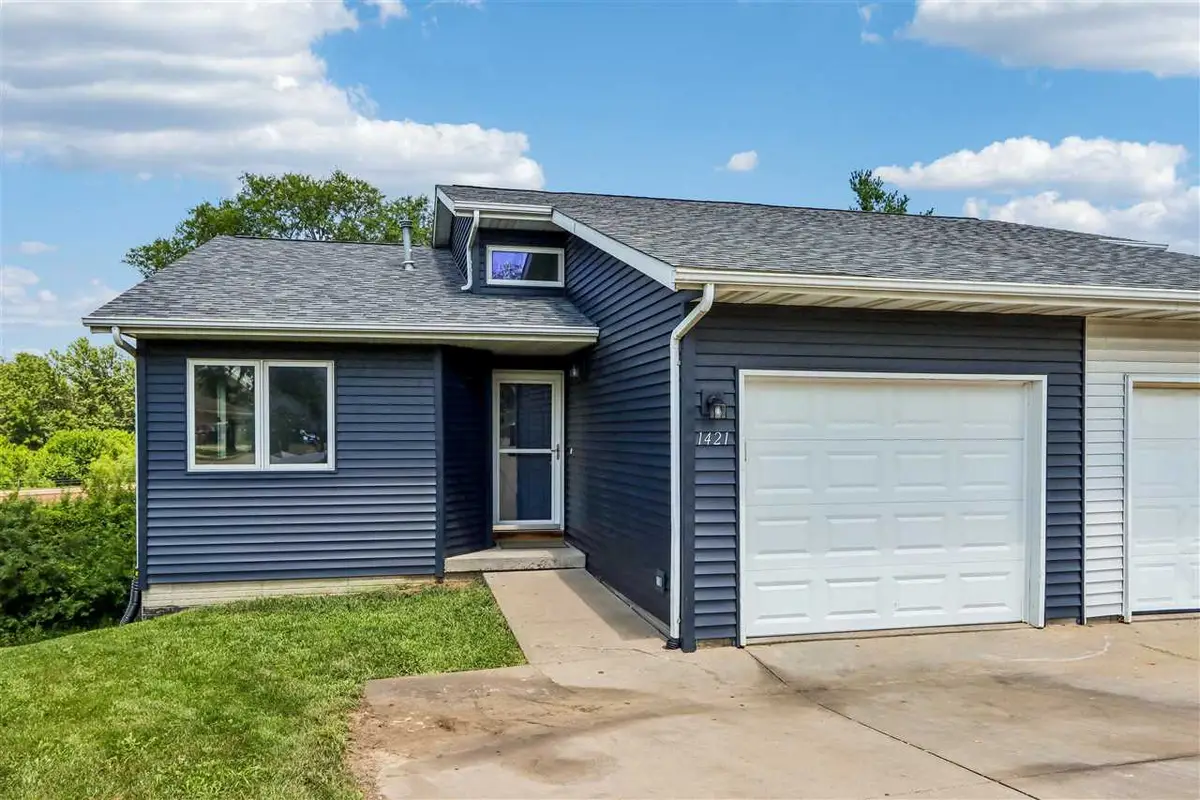 1421 Kenai Ct, Coralville, IA 52241 - #1
