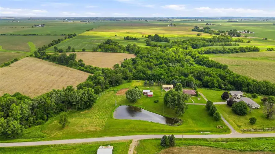 3231 140th St, Wilton, IA 52778 - #2
