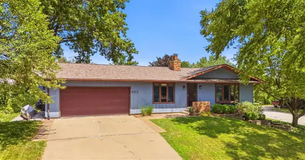 903 K Ave, Kalona, IA 52247