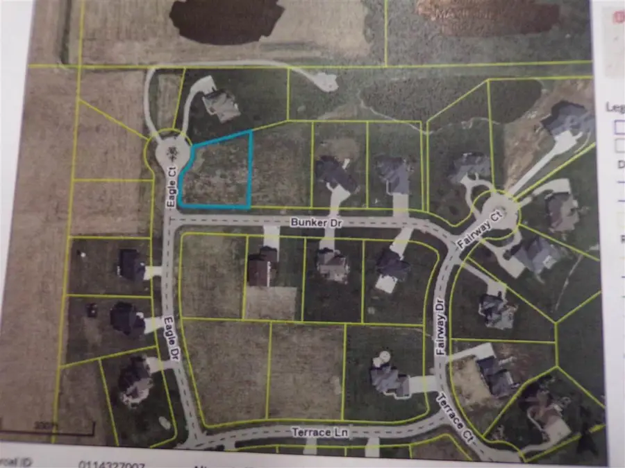 1443 Bunker Dr, West Liberty, IA 52776 - #2