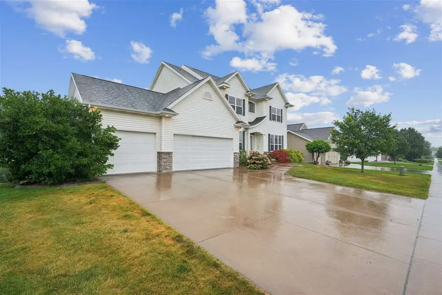 3137 Brookfield DR, Marion, IA 52302 - #3