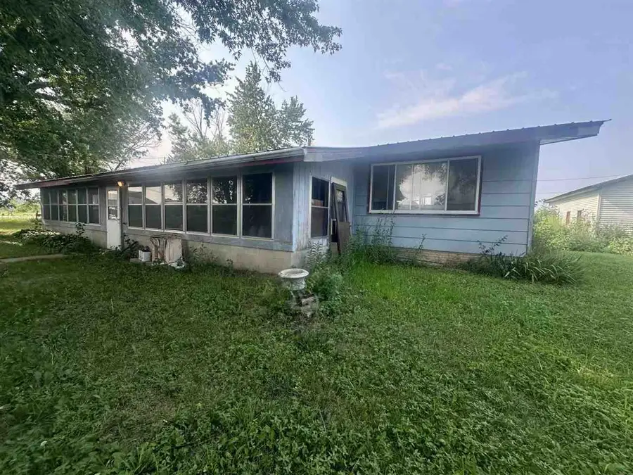 5266 Oak Crest Hill Road Southeast, Riverside, IA 52327 - #2