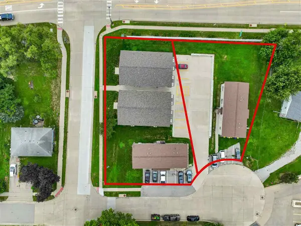 301 College St, Tiffin, IA 52340
