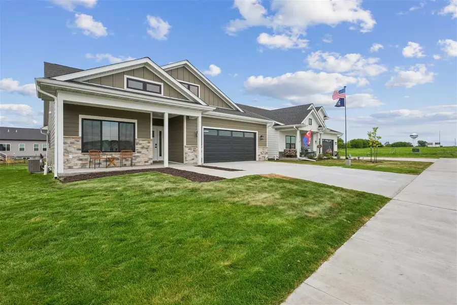 1410 Roosevelt Circle, North Liberty, IA 52317 - #2