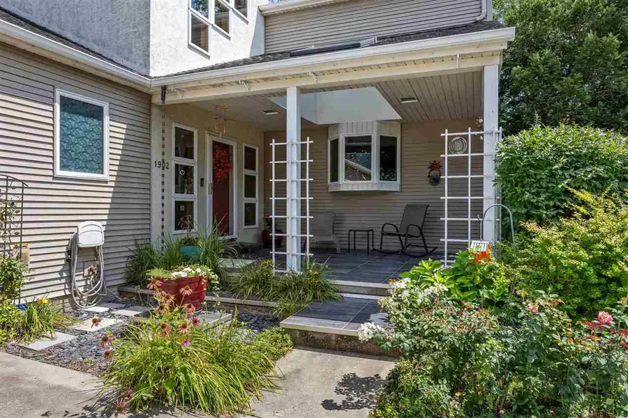 1902 Woodberry Ct, Iowa City, IA 52246 - #3