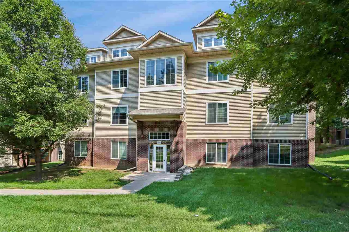 1848 W Benton St., Iowa City, IA 52246 - #1