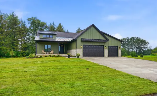 4236 Pleasant Valley Drive SE, Iowa City, IA 52240