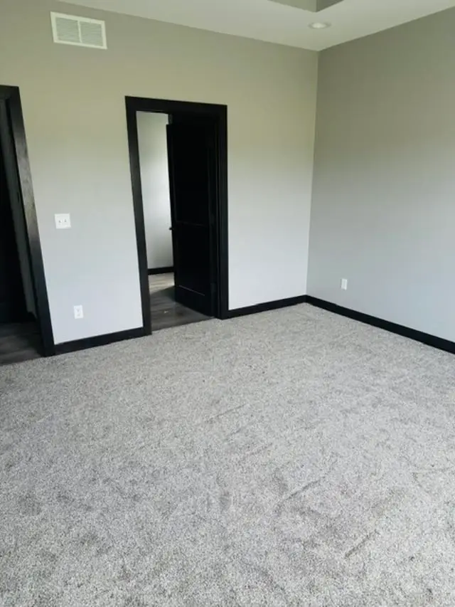 404 11th Street, Washington, IA 52353 - #3