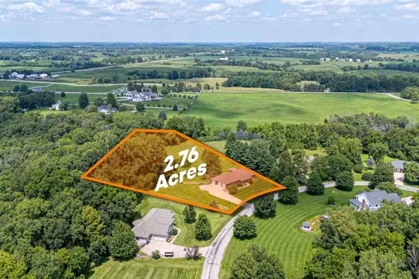 2956 Orchard View Ln, Iowa City, IA 52240