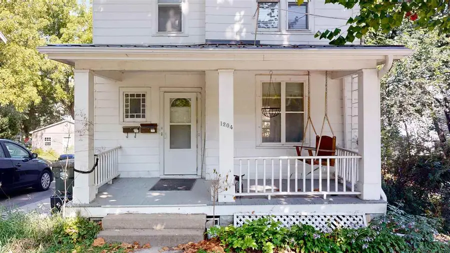 1204 E Burlington St, Iowa City, IA 52240 - #2