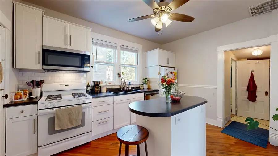1204 E Burlington St, Iowa City, IA 52240 - #3