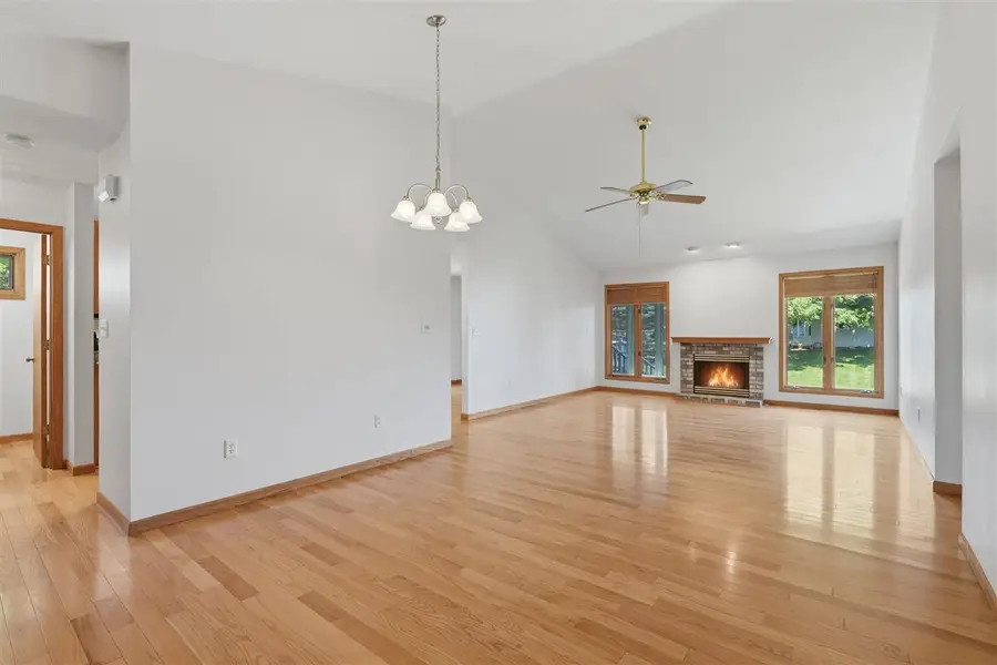 3155 Balfour Place, Iowa City, IA 52240 - #3