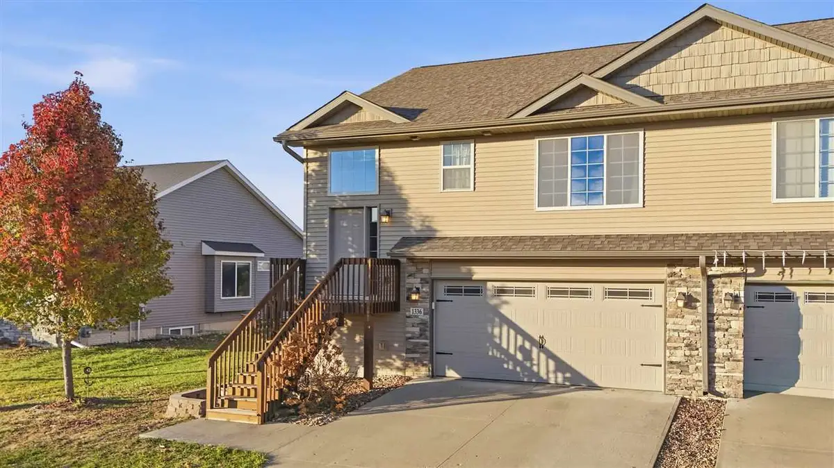 1336 Twin Leaf Ave, Tiffin, IA 52340 - #1
