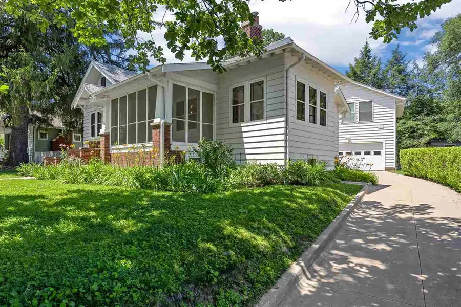 114 Highland Drive, Iowa City, IA 52246 - #2