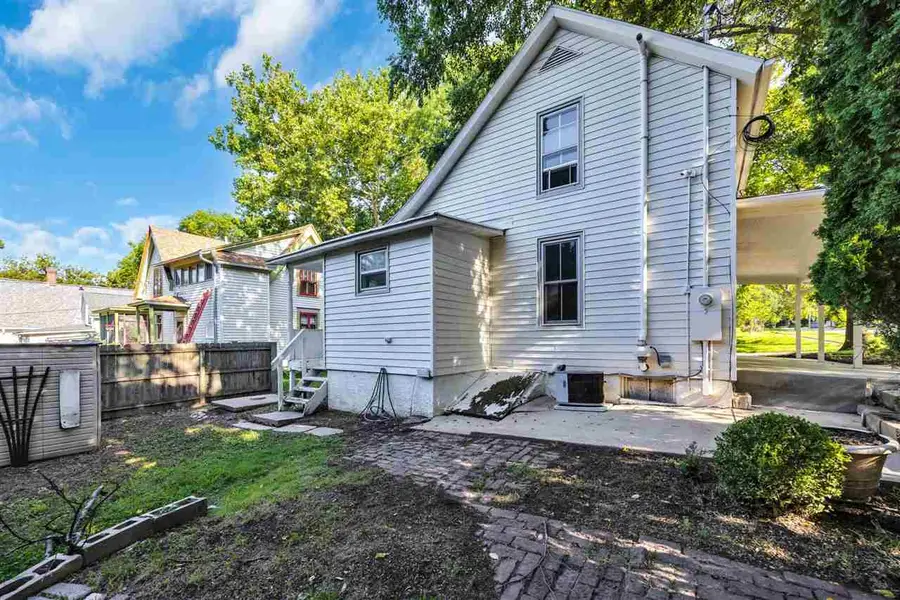 629 N Governor St, Iowa City, IA 52245 - #3